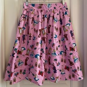 Retro Hot Topic Alice in Wonderland skirt - Medium